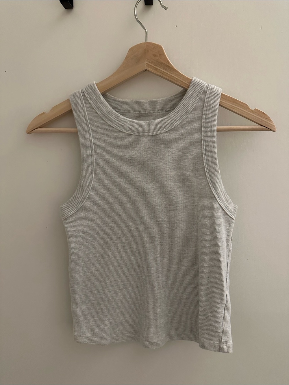 Old Navy Cropped Ribbed Tank